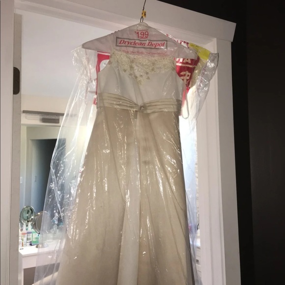 Flower girl dress and headpiece - Picture 4 of 4